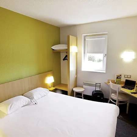 Hotel Dijon Les Portes Du Sud 2*